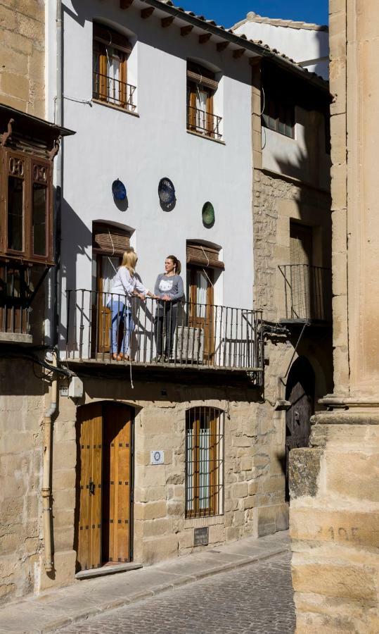 Casa Las Cadenas Убеда Экстерьер фото